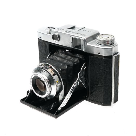 Mamiya-6 V Dual Format Medium Format Camera with 7.5cm F/3.5
