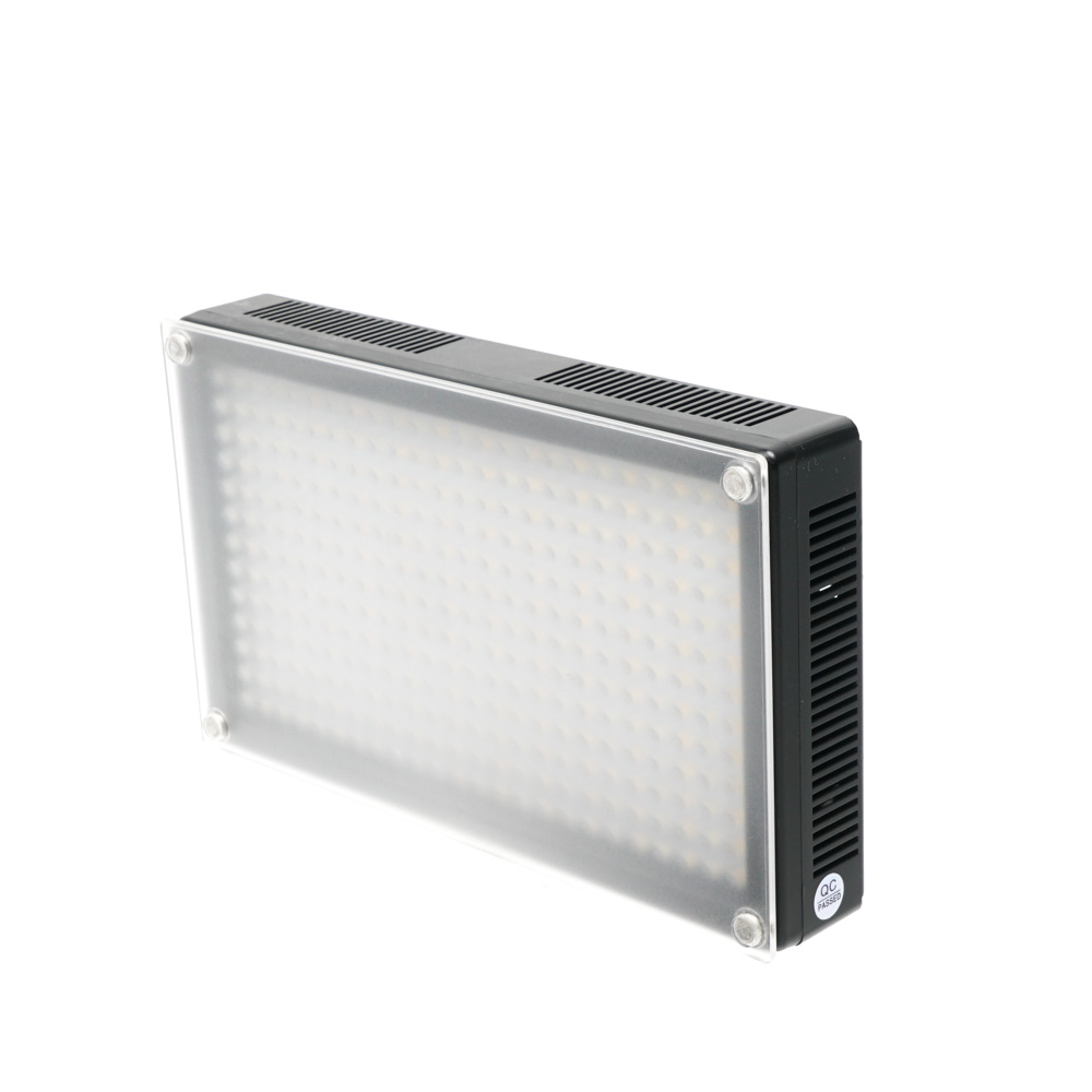 Genaray LED-7100T On Camera Light