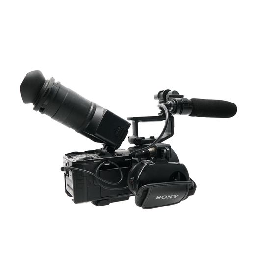 Sony Video NEX-FS700R Super 35 Digital Camcorder, Black {1080p