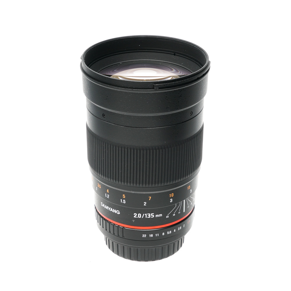 Samyang 135mm f/2.0 ED UMC Manual Lens for Canon EF-Mount
