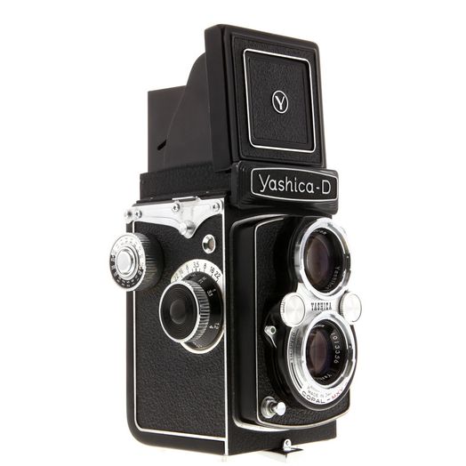 Yashica D Medium Format TLR Camera with 80mm f/3.5 Yashinon, Black