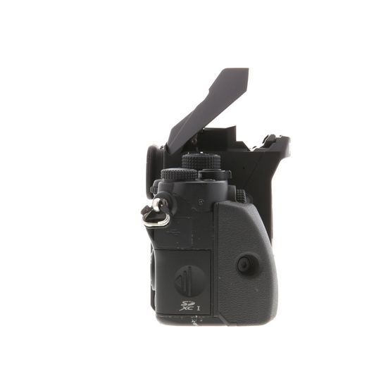 Pentax KP DSLR Camera Body, Black {24.3MP} with Large Grip Kit (O Pentax KP DSLR Camera Body, Black {24.3MP} with Large Grip Kit (O