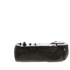 Nikon MB-D200 Multi Power Battery Pack for D200