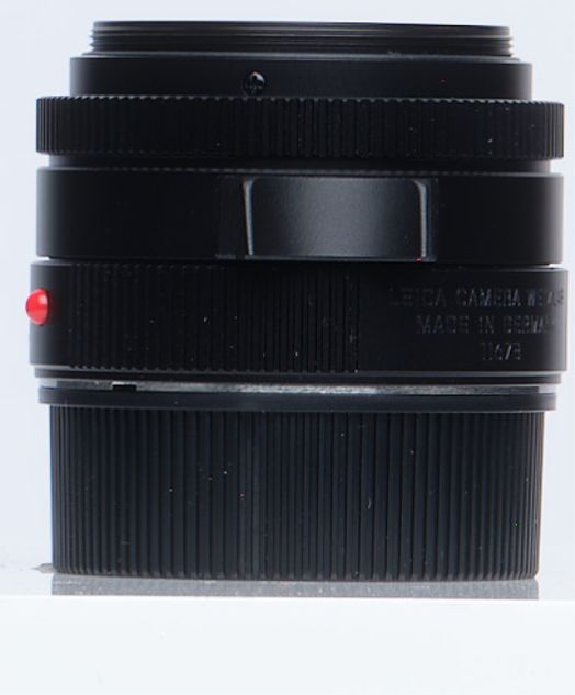 Leica 35mm f/2 Summicron-M ASPH. Lens with Protection Ring for M