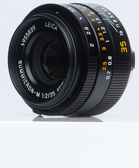 Leica 35mm f/2 Summicron-M ASPH. Lens w/ Protection Ring for M-Mount, Germany, Black, 6-Bit 11673