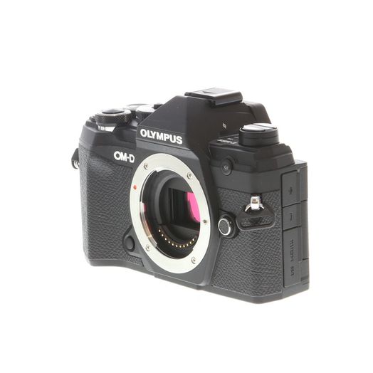 Appareil Photo Hybride Olympus OM-D E-M5 Mark III + Objectif 12-45mm F/4 Pro - Capteur 20 MP, Stabilisation 5 Axes, 4K, étanche - Noir