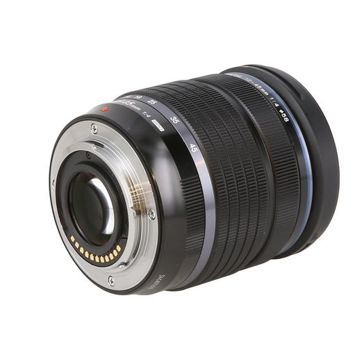 Olympus 12-45mm f/4 ED M.Zuiko PRO Autofocus Lens for MFT (Micro