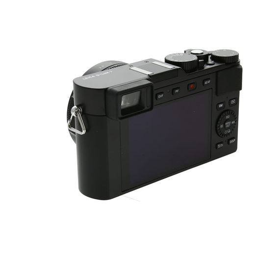 Leica D-Lux 7 Digital Camera, Black {17MP} with CF D Flash (19141)