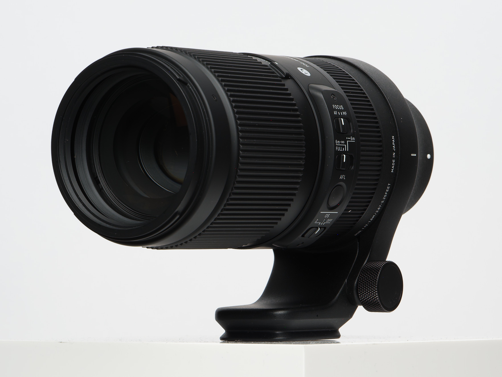 Sigma 100-400mm f/5-6.3 DG DN OS C (Contemporary) Full-Frame Autofocus Lens for Sony E-Mount w/ TS-111 Tripod Collar