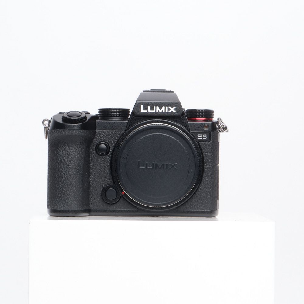 Panasonic Lumix S5 Mirrorless Full-Frame L-Mount Camera Body