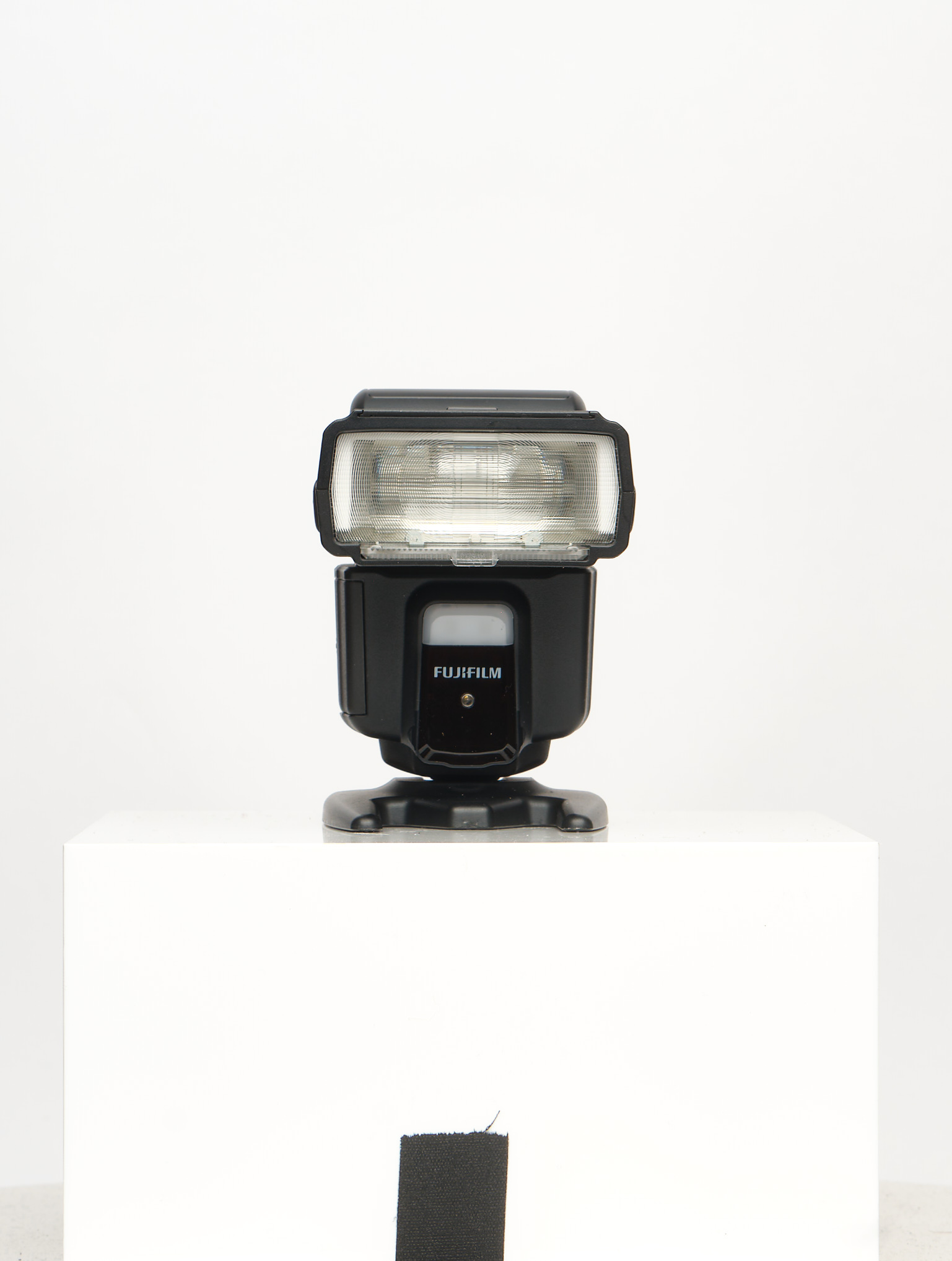 Fujifilm EF-60 TTL Flash (Bounce, Swivel, Zoom)