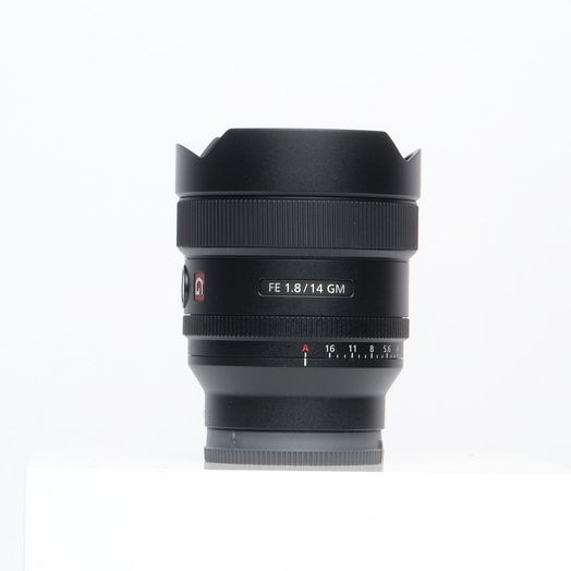 Sony FE 14mm f/1.8 GM Full-Frame Autofocus Lens for E-Mount, Black