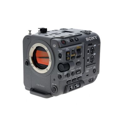 Sony Cinema Line FX6 Full-Frame Digital Cine Camera with E-Mount (UHD 4K120/1080p240)