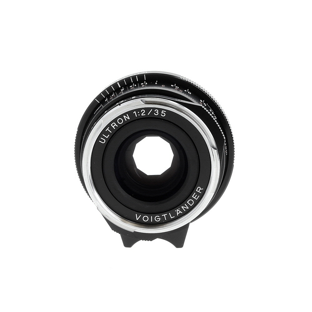 Voigtlander 35mm f/2 Ultron (Vintage II) VM Lens for Leica M-Mount, Black w/ Chrome Nose, Black Focus Tab