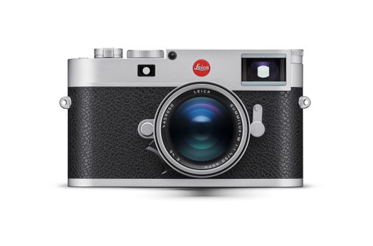 Leica M8 シルバークローム　ボディ 2023年、Leica M3との戯れが、Leica M8を呼び寄せた。｜記憶カメラ
