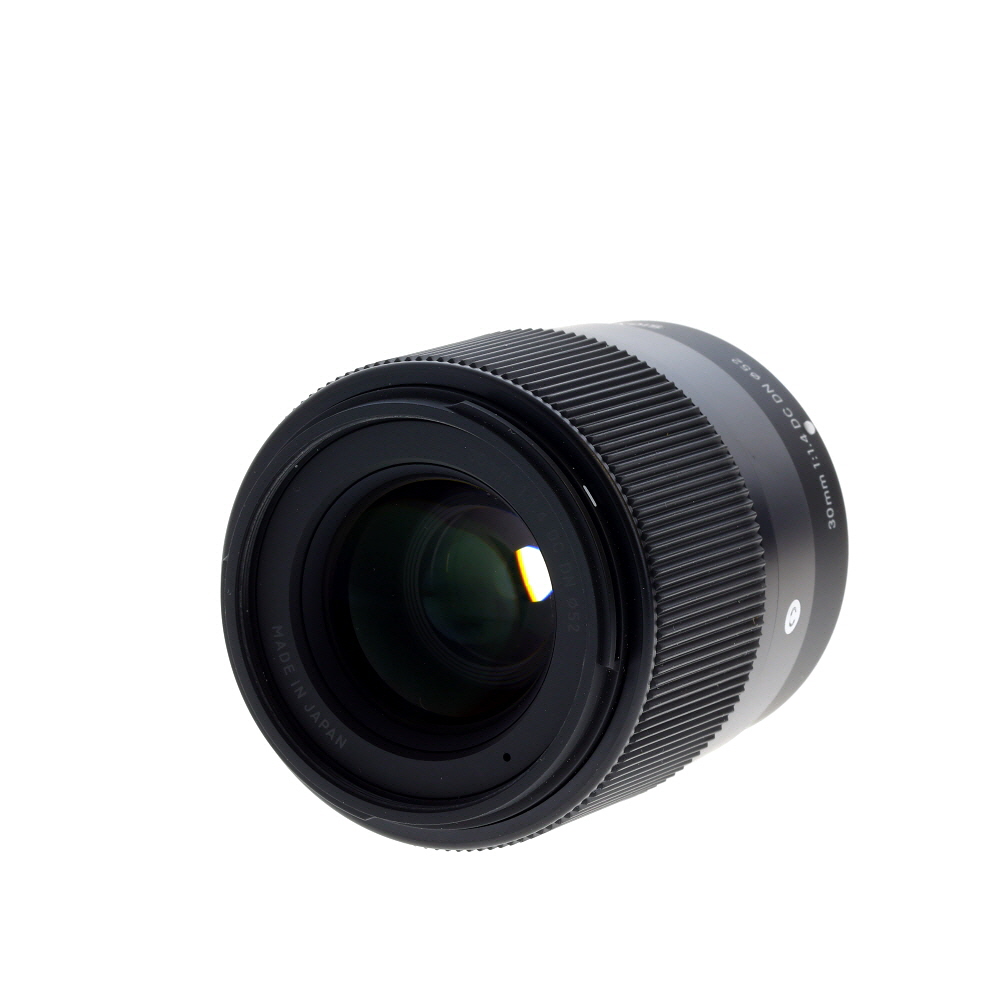 Sigma 30mm f/1.4 DC DN C (Contemporary) Autofocus APS-C Lens for Fujifilm X-Mount