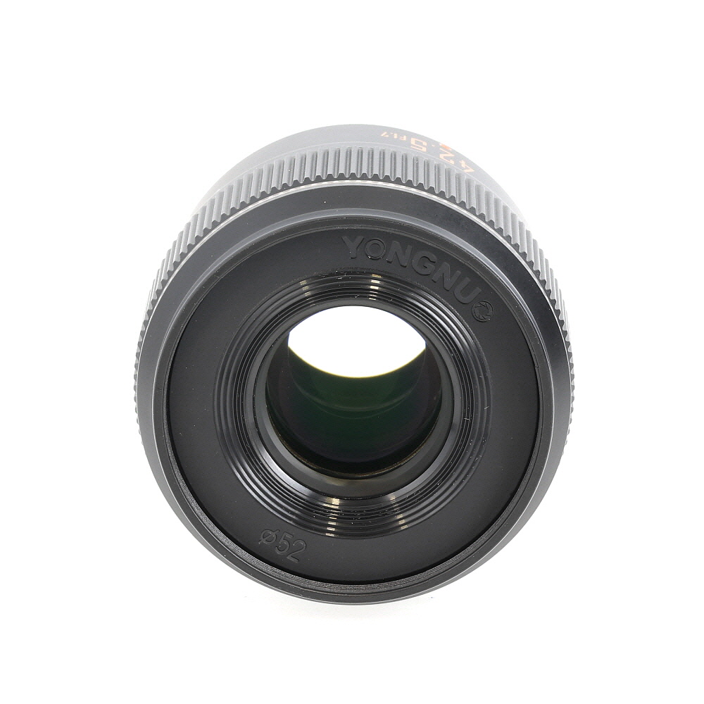 Yongnuo Digital YN 42.5mm f/1.7 M II Autofocus Lens for MFT (Micro Four Thirds), Black