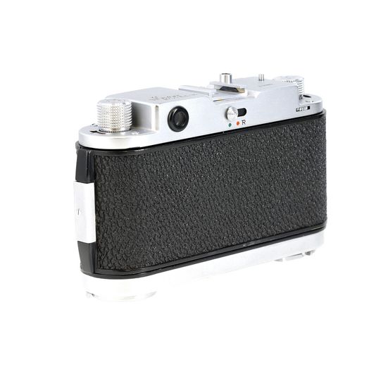 Robot Royal 36 35mm Camera, Chrome with 45mm f/2.8 Xenar Lens
