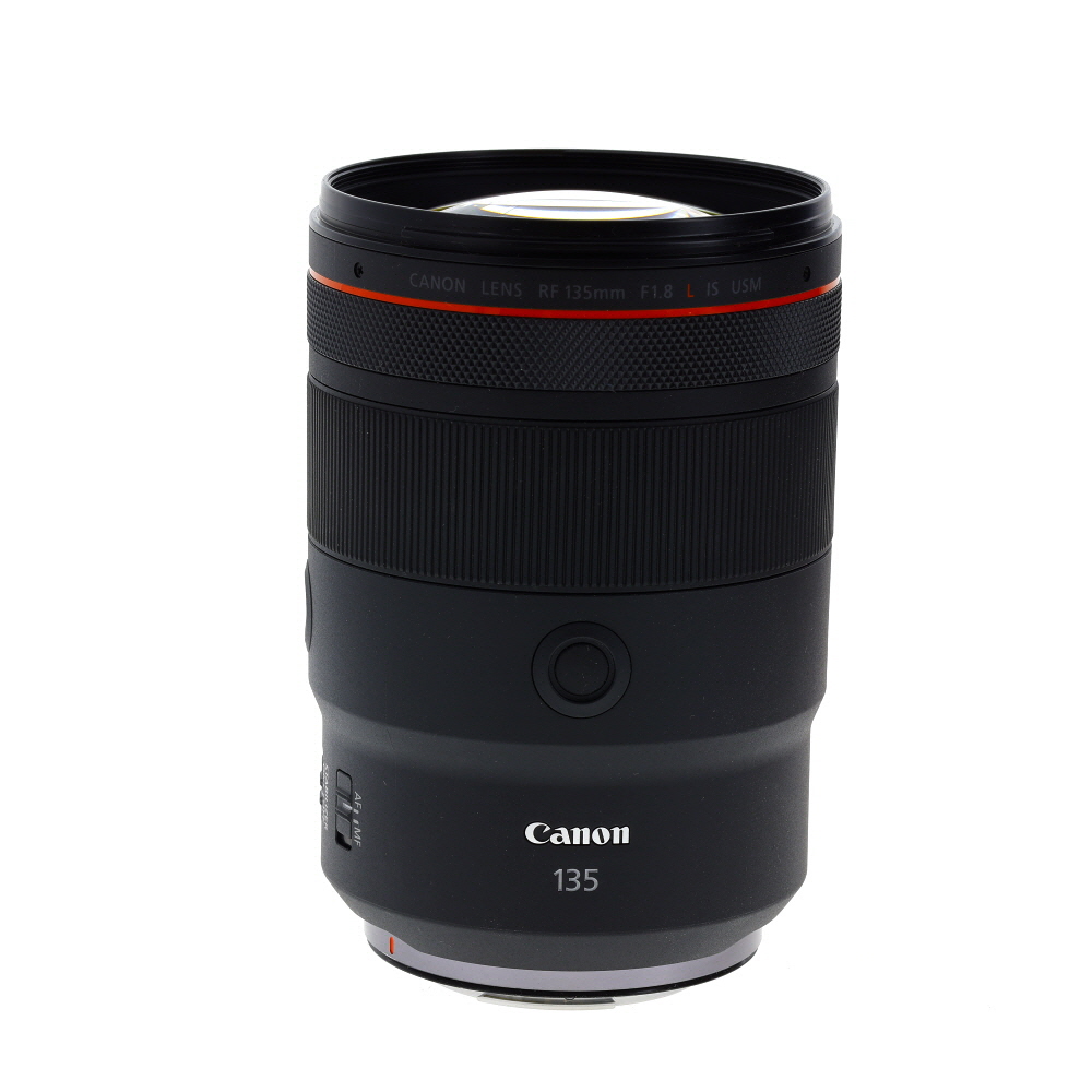 Canon RF 135mm f/1.8 L IS USM Full-Frame Lens for RF-Mount, Black | 82