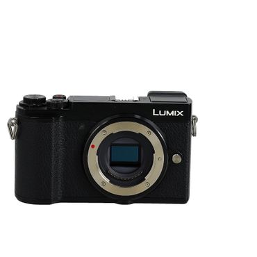 Panasonic Lumix DMC-GX7 Mirrorless MFT (Micro Four Thirds) Camera Body, Black