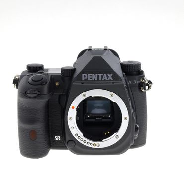 Pentax K-3 Mark III Monochrome DSLR Camera Body, Black {25.7MP}