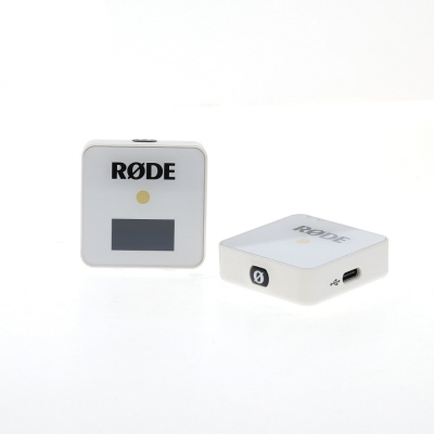 RODE Wireless GO Microphone System Bundle