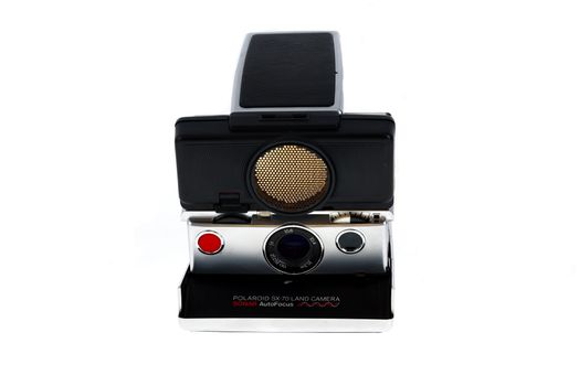 Polaroid SX-70 Land Camera SONAR AutoFocus, Chrome/Black