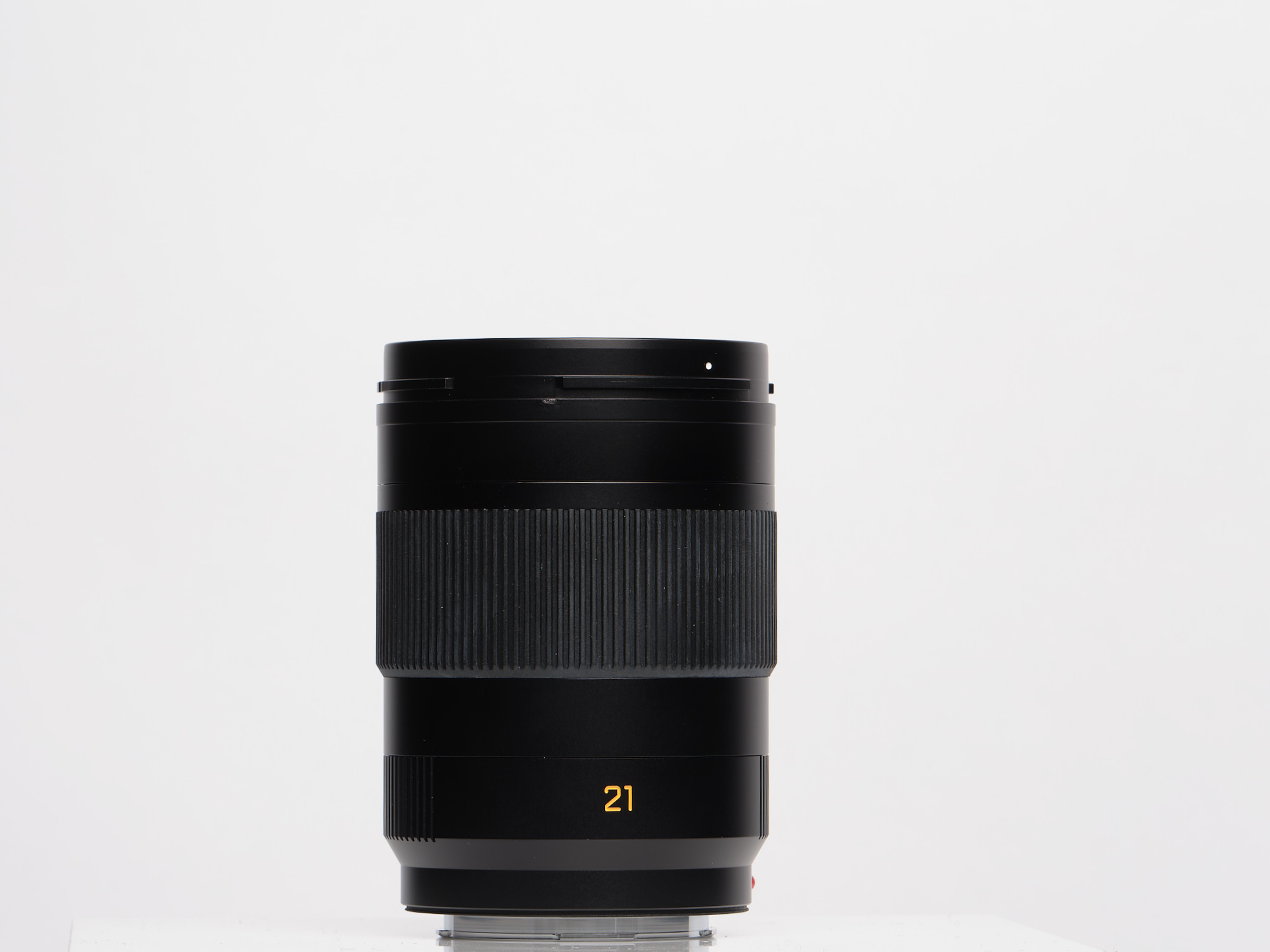Leica 21mm f/2 Super-APO-Summicron-SL ASPH. Full-Frame Autofocus Lens for L-Mount, Black Anodized | E67 | 11181