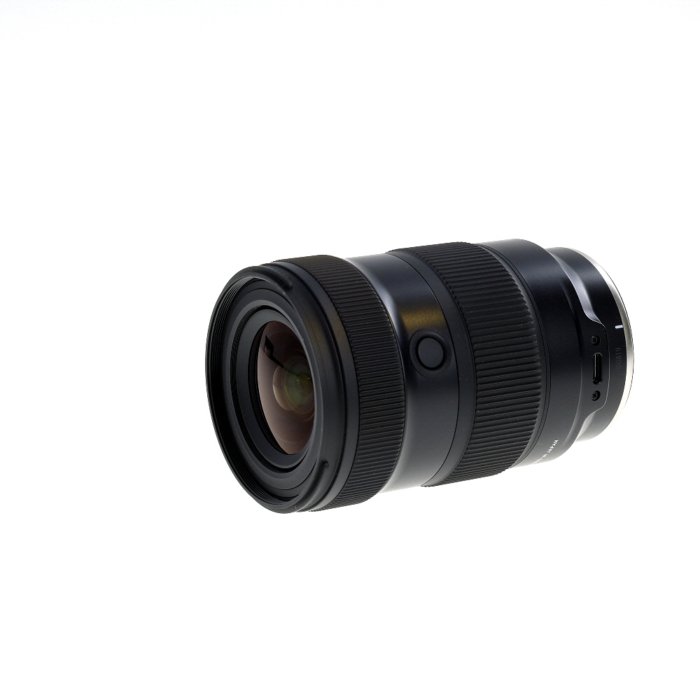 Tamron 17-50mm f/4 Di III VXD Full-Frame Lens for Sony E-Mount A068