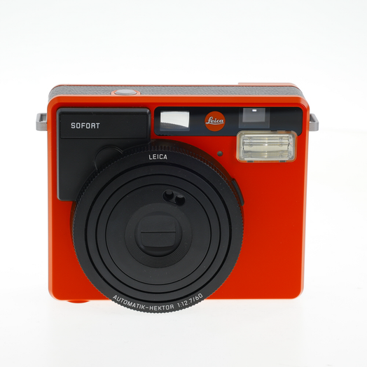 Leica SOFORT Instant Film Camera, Red (19160) Leica SOFORT Instant Film Camera, Red (19160)