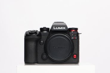Panasonic Lumix S1R II Mirrorless Full-Frame L-Mount Camera Body, Black