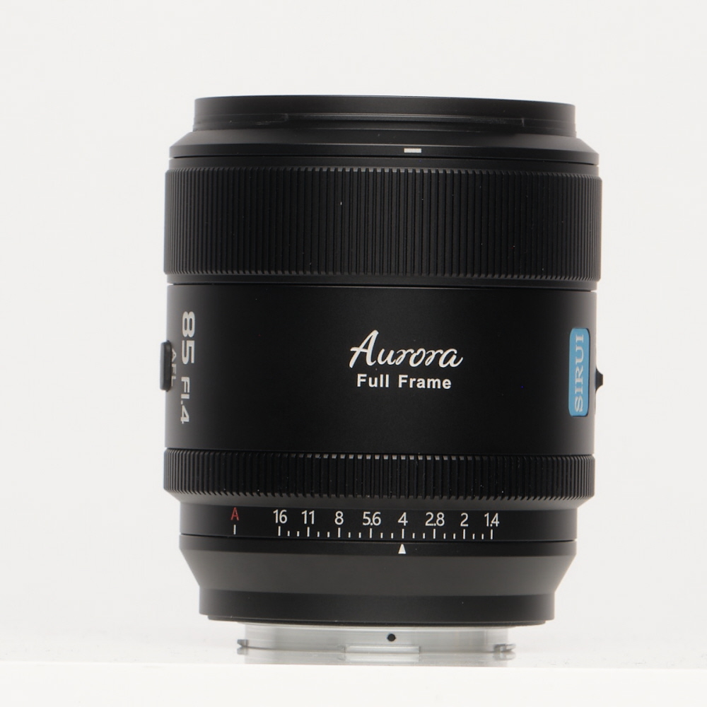 Sirui 85mm f/1.4 Aurora Full-Frame Autofocus Lens for Leica L-Mount