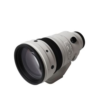 Sigma 200mm f/2 DG OS S (Sports) Full-Frame Autofocus Lens for Sony E-Mount, White