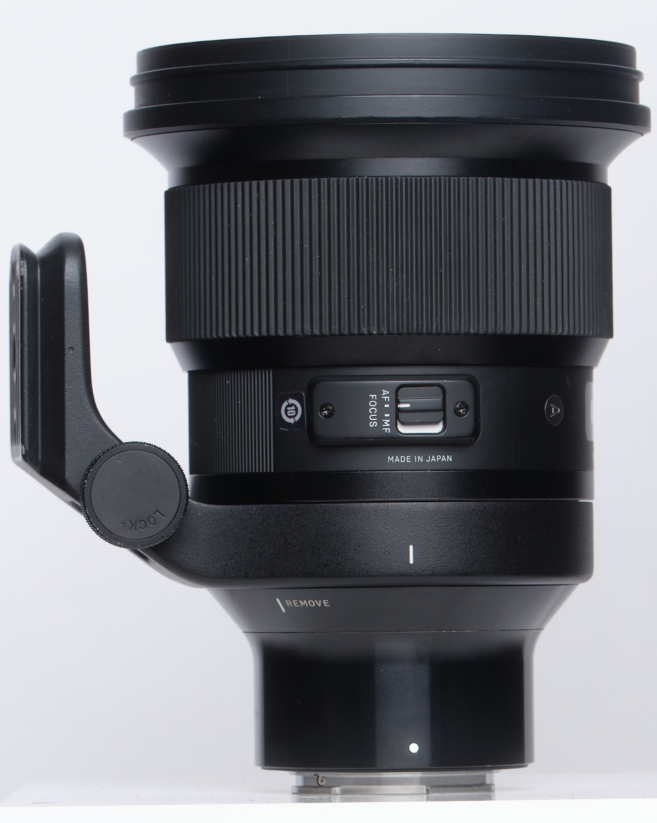 Sigma 135mm f/1.4 DG A (Art) Full-Frame Autofocus Lens for Sony E-Mount, Black