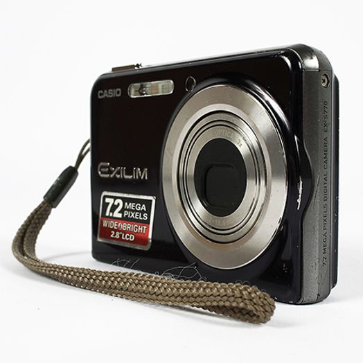 Casio Exilim EX-S770 Black Digital Camera {7.1MP}