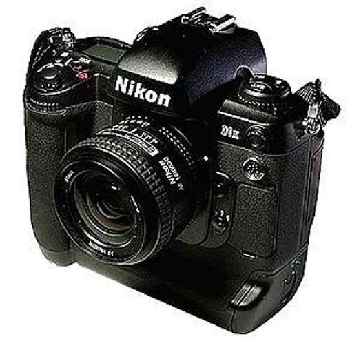 Nikon D1X DSLR Camera Body {5.47MP}