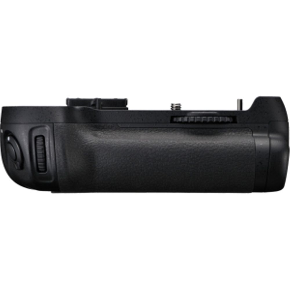 Nikon D810 / バッテリーグリップ MB-12セット Nikon MB-D12 Multi Power Battery Pack for D800, D800E, D810, D810A