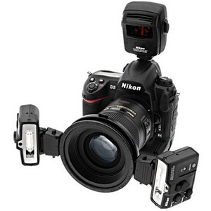 Nikon R1C1 Wireless Flash System Kit