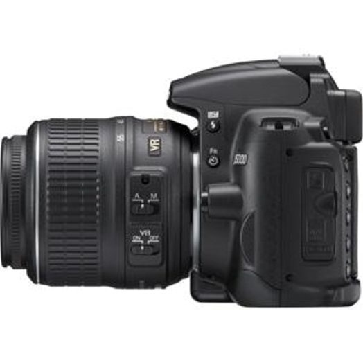 Nikon D5000 DSLR Camera with 18-55mm f/3.5-5.6 G VR AF-S DX Lens