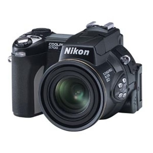 Nikon Coolpix 5700 Digital Camera, Black {5MP}
